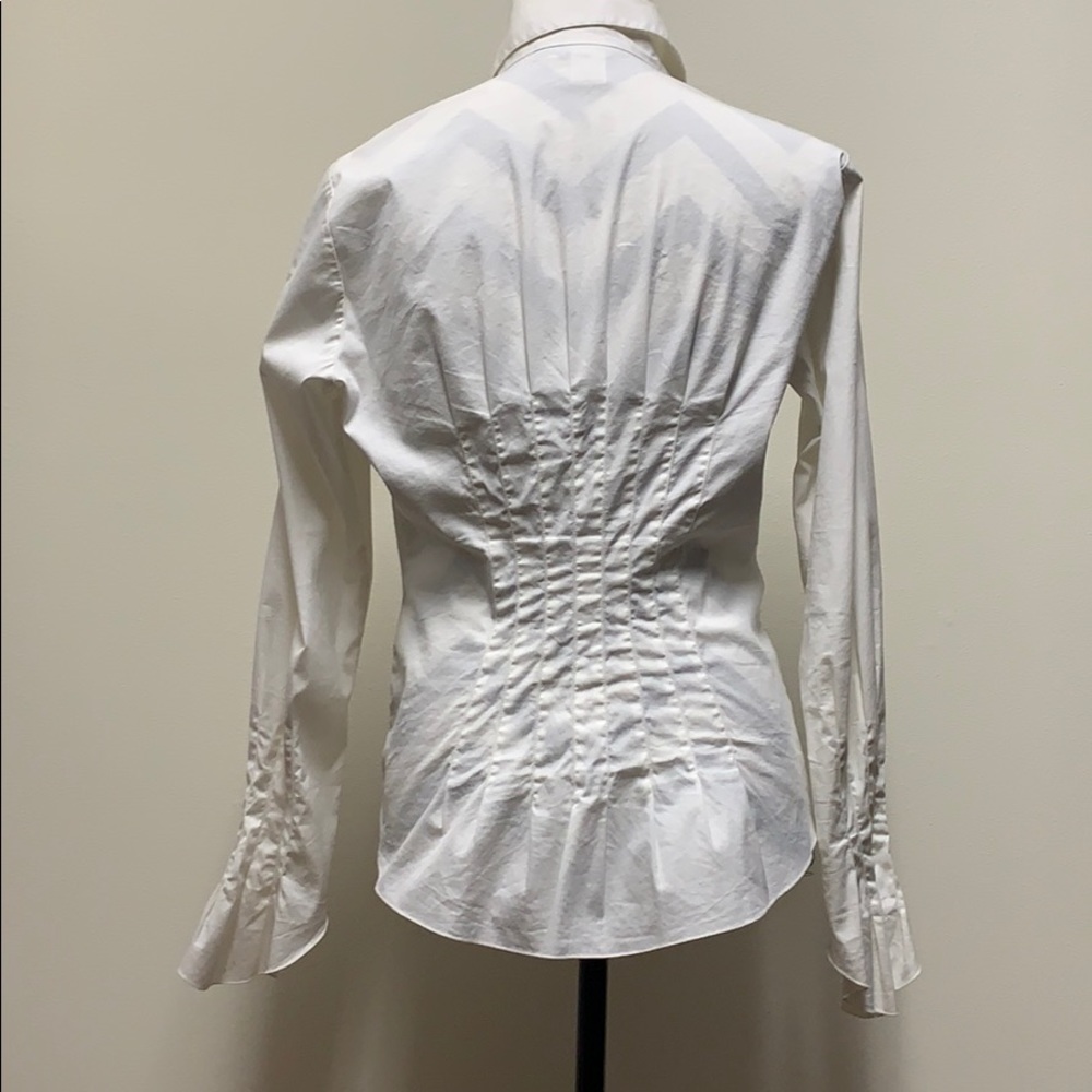 White blouse - Picture 3 of 3